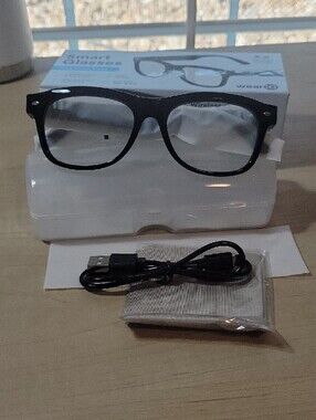 Wear iQ Wearable Wireless Audio Glasses in Black